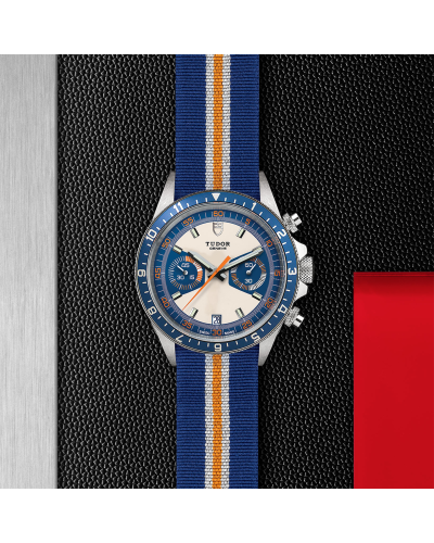 Tudor Heritage Chrono Blue Opaline and blue dial, Fabric strap (watches)